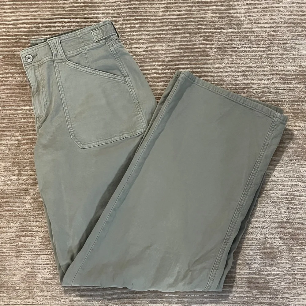 American Eagle Outfitters Wide Leg Pants - Olive Green